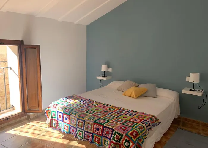 Entre Montanas Y Mar, Casa Quim Montesa