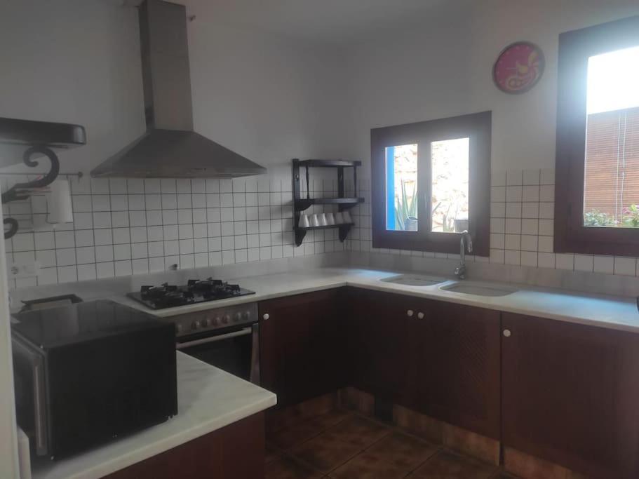 Entre Montanas Y Mar, Casa Quim Ferienhaus